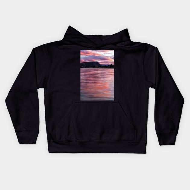 Lake Wanaka in Pink Kids Hoodie by krepsher